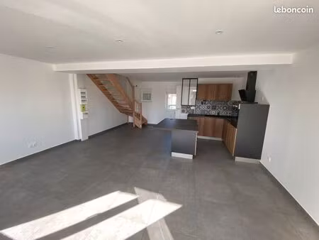 bel appartement f3 en duplex de 80m²