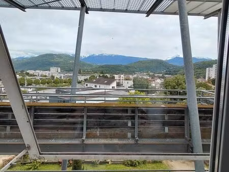 appartement 5 pièces 81 m²
