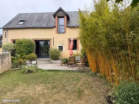 immeuble 12 pièces 214 m²