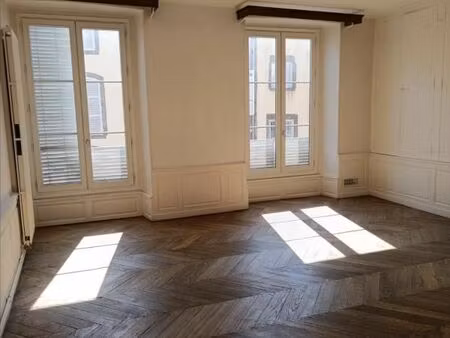 appartement 4 pièces 74 m²