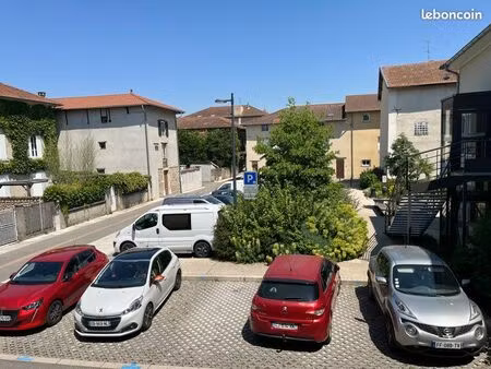 t3 en location meublée st etienne de st geoirs