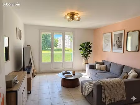 appartement 3 pièces 56 m²