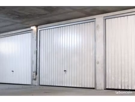 loue garage