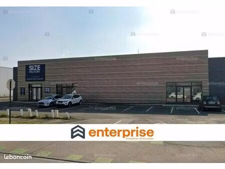 local commercial 1 022 m²