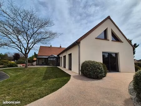 propriété 8 pièces 207 m²