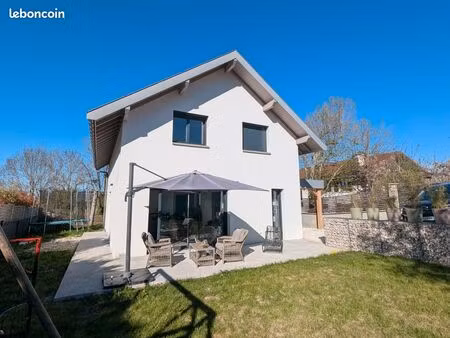 maison - 6 pièces - 127m²