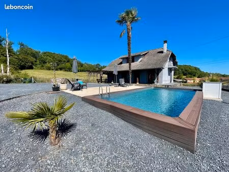 maison 4 chambres avec jardin et piscine à soublecause