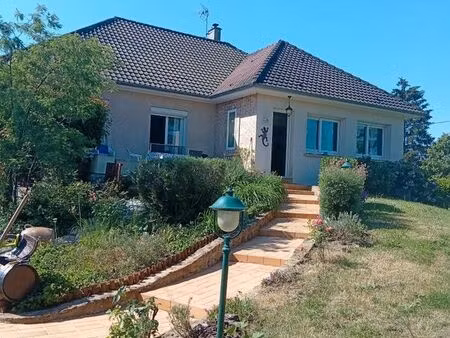 maison individuelle en très bon état à roezé sur sarthe