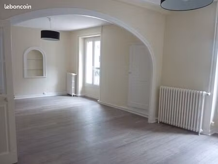 appartement 3 pièces 87 m²
