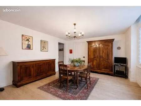 appartement 3 pièces 76 m²