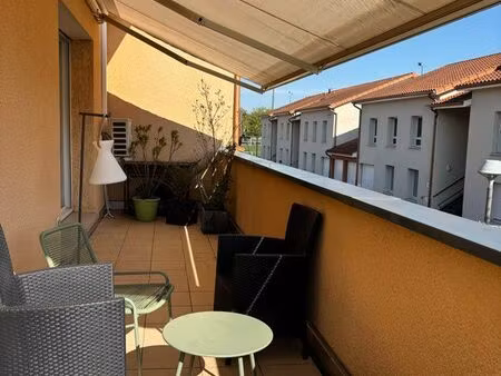 appartement 3 chambres plus grand balcon
