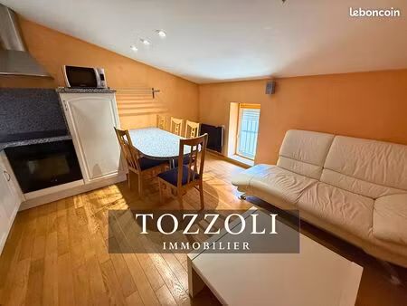 maison 2 pièces 27 m²