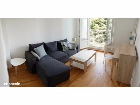 appartement 40m2 limite du domaine universitaire