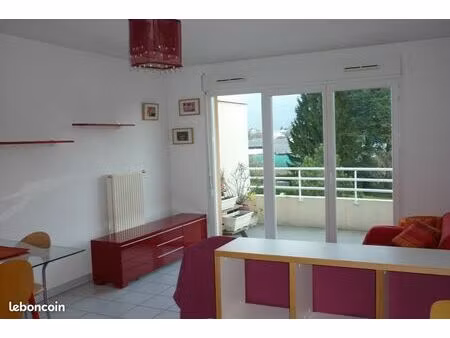 loue appartement t2