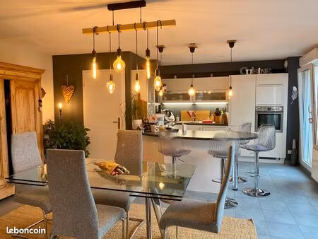 a louer appartement 4 pieces - 92 m2