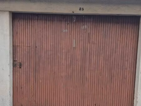 garage 15 m2 bel emplacement
