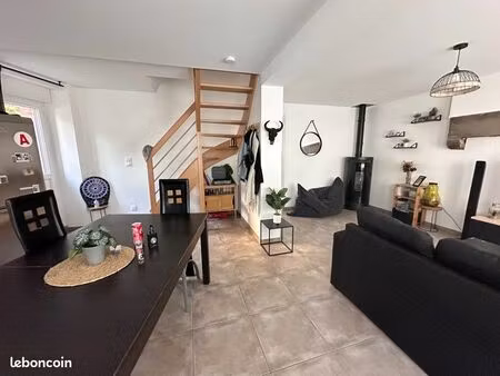 maison de ville à louer