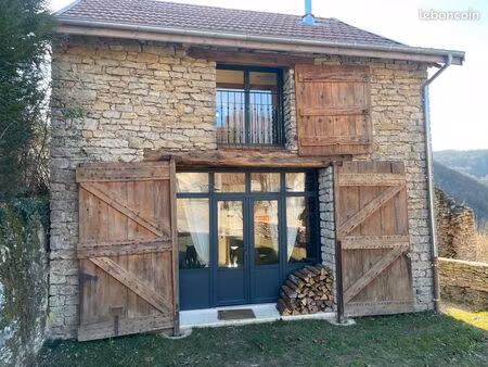 charmante maison 60m2 meublée