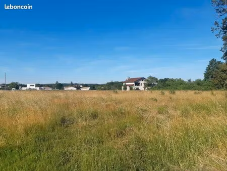 terrain 299 m² saint sulpice