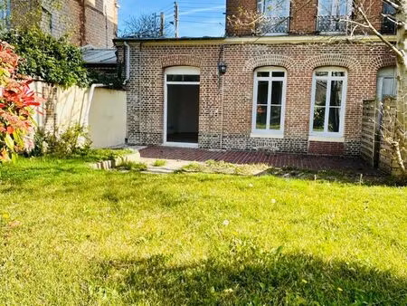 appartement 2 pièces avec jardin et parking