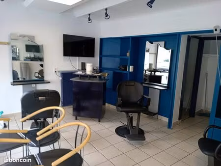 salon de coiffure fond de commerce