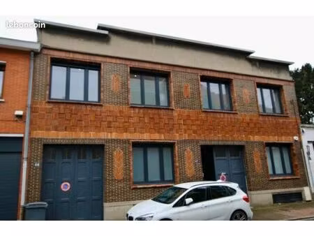 local 423 m² roubaix