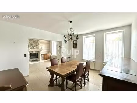 maison 6 pièces 139 m²