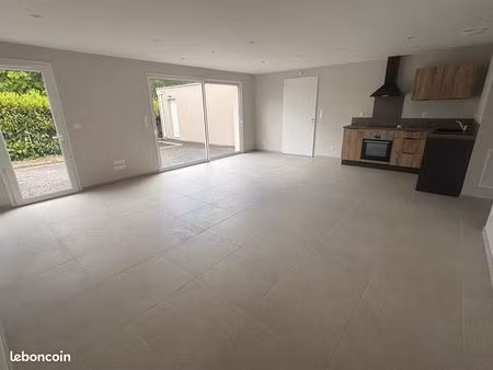 maison f4 avec garage et terrain - issoire