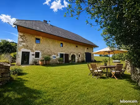 propriété 7 pièces 168 m²