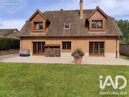 maison 8 pièces 217 m²