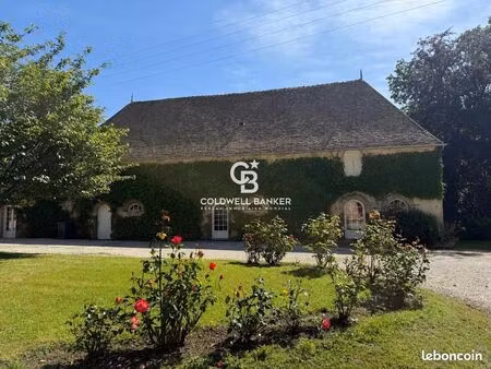 propriété 6 pièces 320 m²