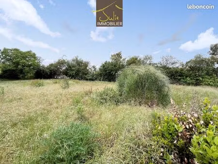 terrain 568 m² argentonnay