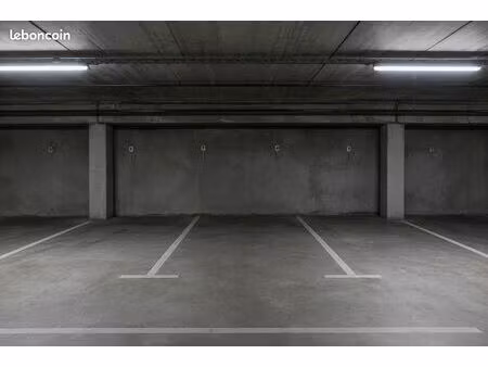 place de parking sous terrain