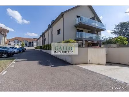 appartement 3 pièces 69 m²