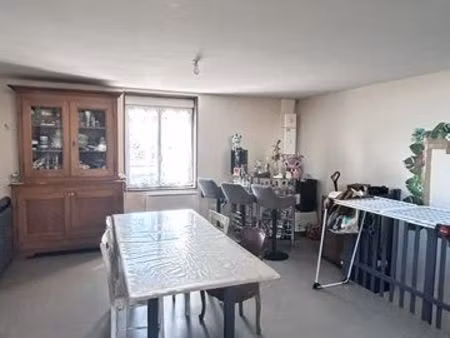 appartement 4 pièces 80 m²