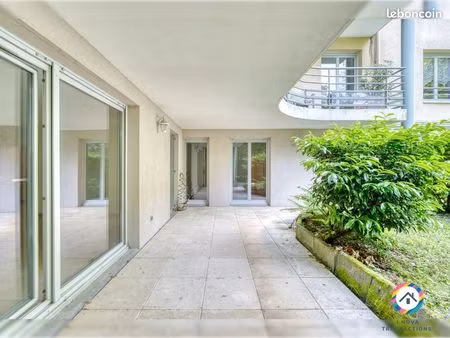 appartement 3 pièces 90 m²