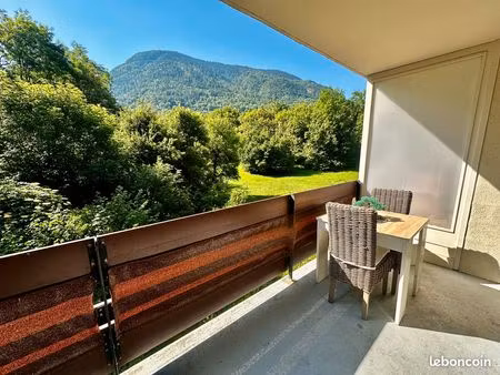joli studio avec grand balcon