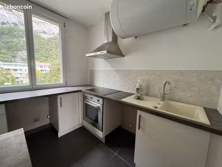 appartement 3 pièces 60 m²