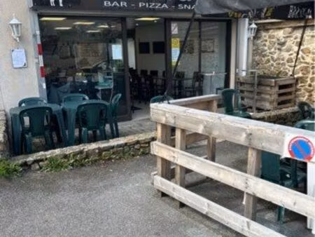 bar pizzeria