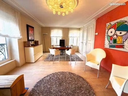 local d'activité 85 m²