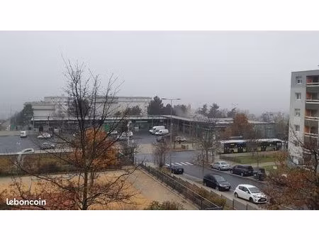 à louer – local commercial 105 m²