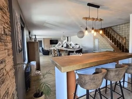 propriété 8 pièces 325 m²
