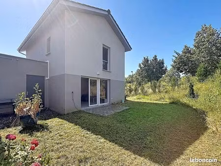 maison 4 pièces 85 m²