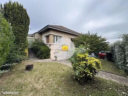 maison 4 pièces 104 m²
