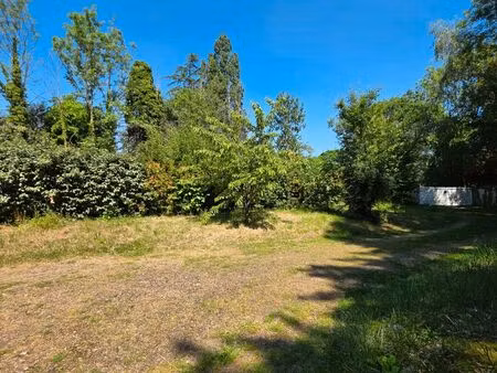 terrain 447 m² le mesnil st denis