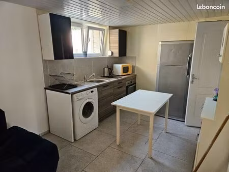 studio meublé