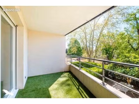 appartement 4 pièces 90 m²