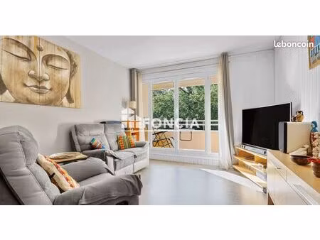 à vendre – appartement 4 pièces de 76 56 m² – guyancourt 78286