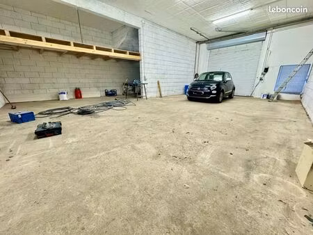 garage 130 m² keskastel