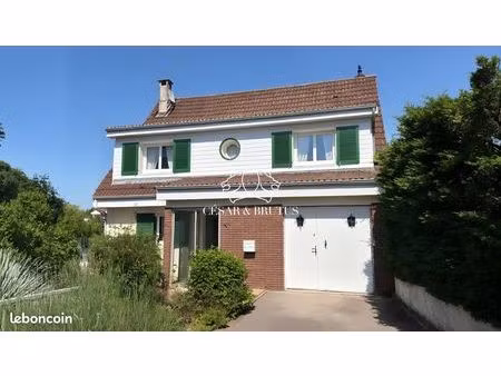maison 5 pièces 155 m²